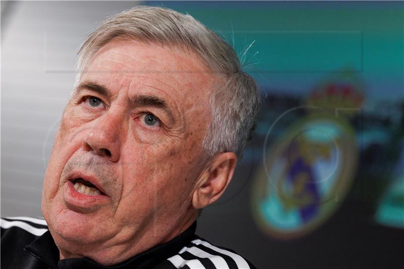 Ancelotti: Modrić razgovara s Realom o produženju ugovora