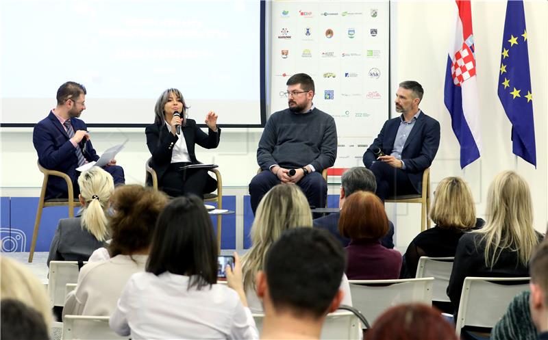 Konferencija "Nevidljivo lice energetskog siromaštva – ženska perspektiva"