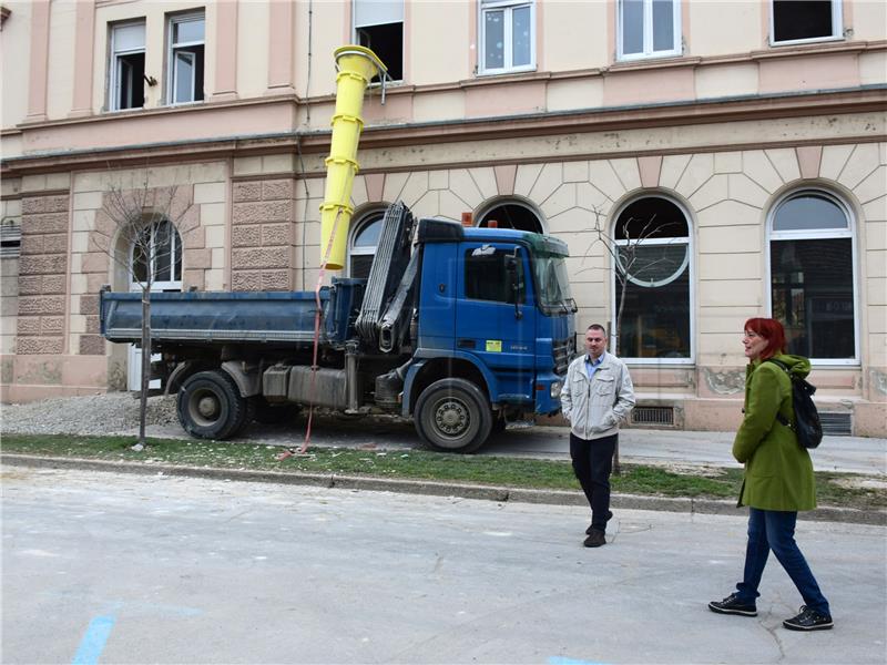 Bjelovar: Hrebak običao radove na obnovi zgrade budućeg studetskog doma