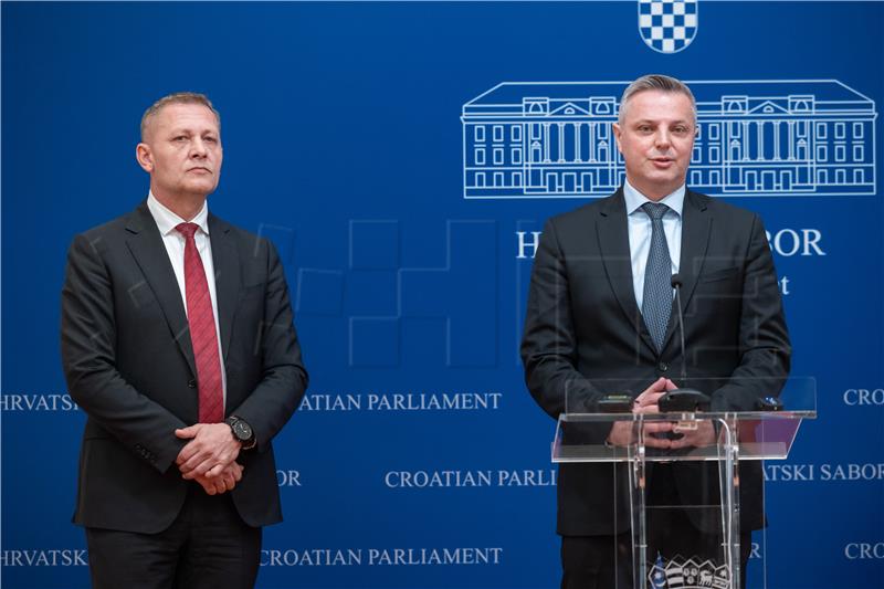 Konferencija za medije HSS-a i RF-e