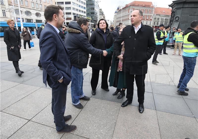 Prosvjed Inicijative zajednice Wolt dostavljača