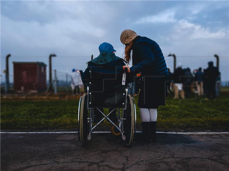 Sporazum o iskaznicama i parkirališnim kartama za osobe s invaliditetom 