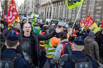 FRANCE GOVERNMENT PENSION