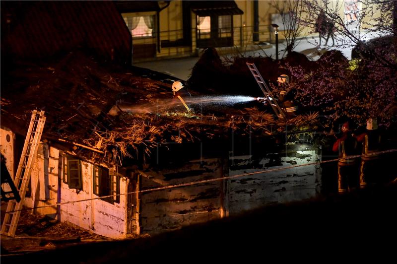 Izgorjelo krovište zgrade Zavičajnog muzeja u Varaždinskim Toplicama