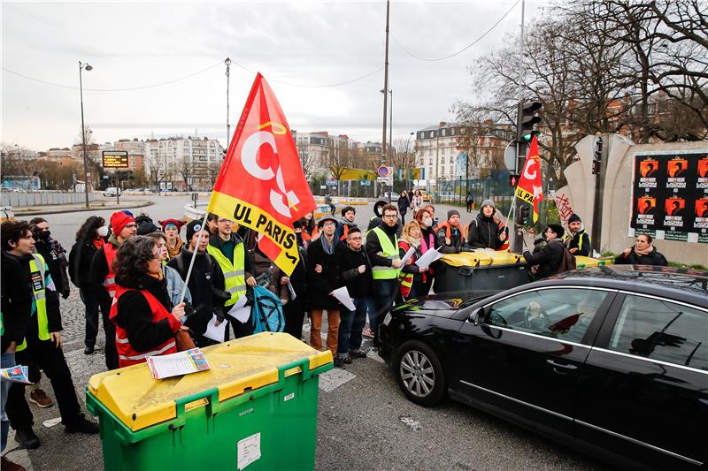 FRANCE PENSION PROTEST TRAFFIC BLOCKADE