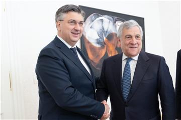 Plenković i Tajani pozvali da se na razini EU-a rješavaju migracijski pritisci