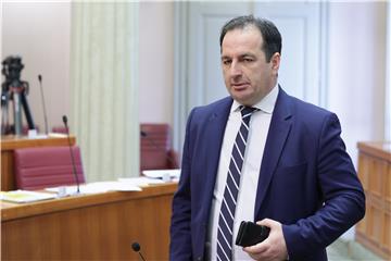 Oporba: Treba mijenjati Zakon o HRT-u, HDZ: Donesen je kad je SDP bio na vlasti