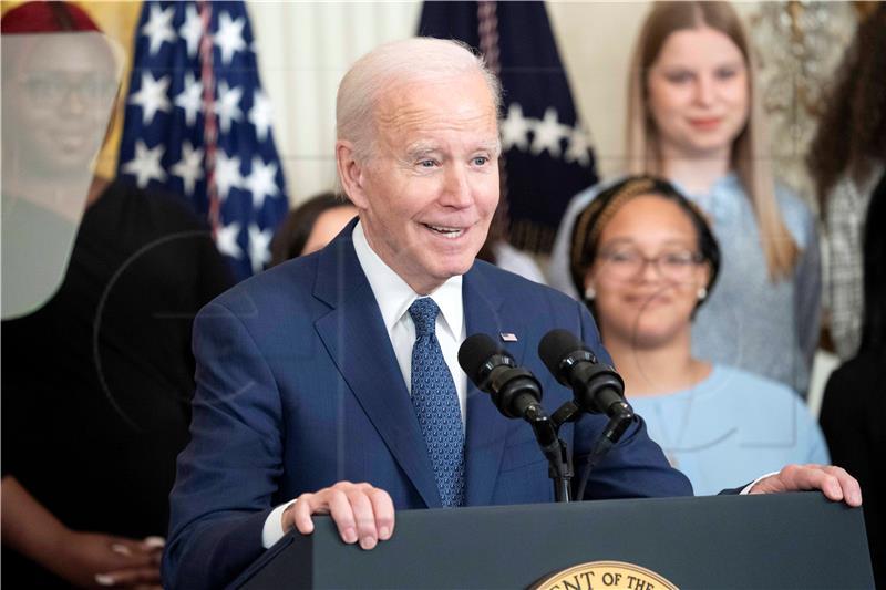 Biden putuje u posjet Kanadi