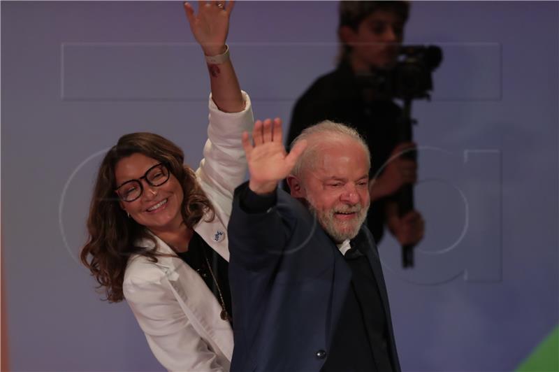 Lula odgodio putovanje u Kinu zbog upale pluća