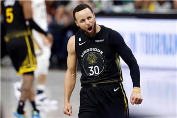 NBA: Curry predvodio Warriorse od -20 do važne pobjede