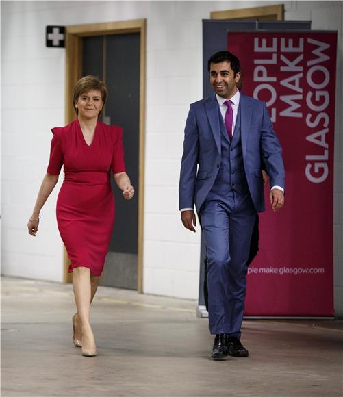 Humza Yousaf pred Vrhovnim sudom prisegnuo za novog premijera Škotske 