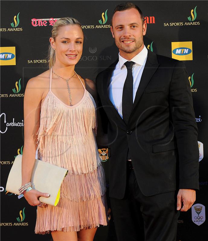 (FILE) SOUTH AFRICA TRIALS PISTORIUS PAROLE