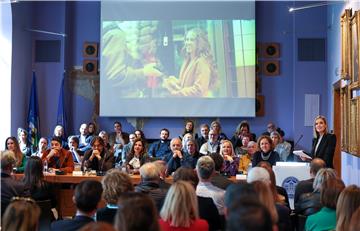 Okrugli stol "Kreativne industrije na internetu"