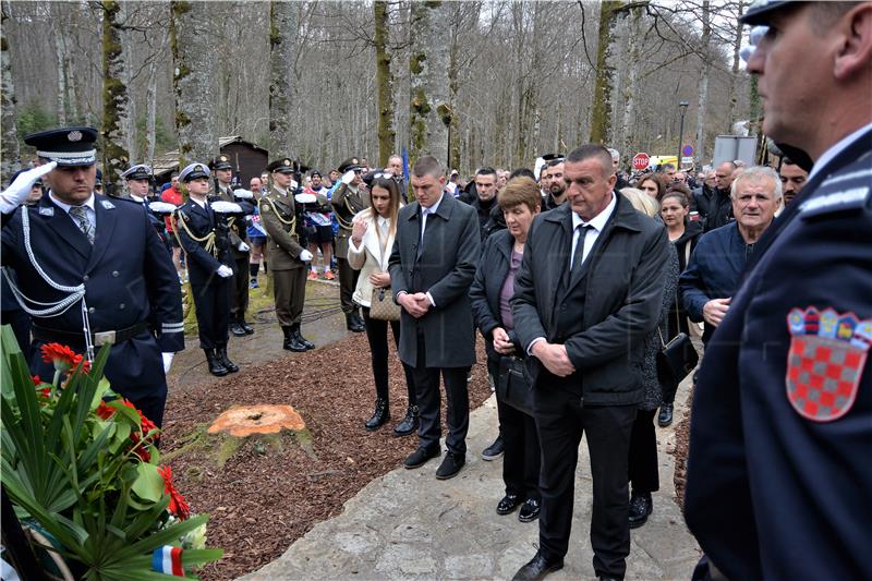 Milanović položio vijenac ispred Spomen obilježja Josipu Joviću