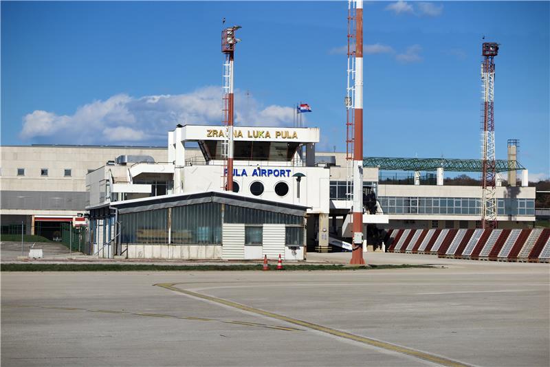 Pula Airport reopens to traffic on Saturday