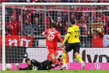 Njemačka: Bayern - Borussia D. 4-2 