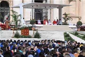 VATICAN PALM SUNDAY POPE FRANCIS