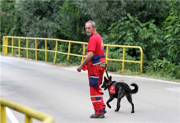 Sisak set to become int'l centre for training search and rescue dogs