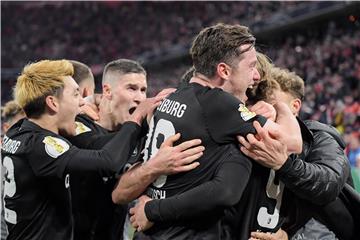 Freiburg izbacio Bayern u četvrtfinalu Kupa, Stanišić na klupi