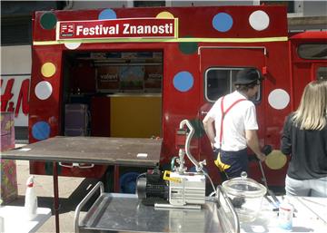 Festival znanosti od 24. do 29. travnja u gotovo 35 gradova 