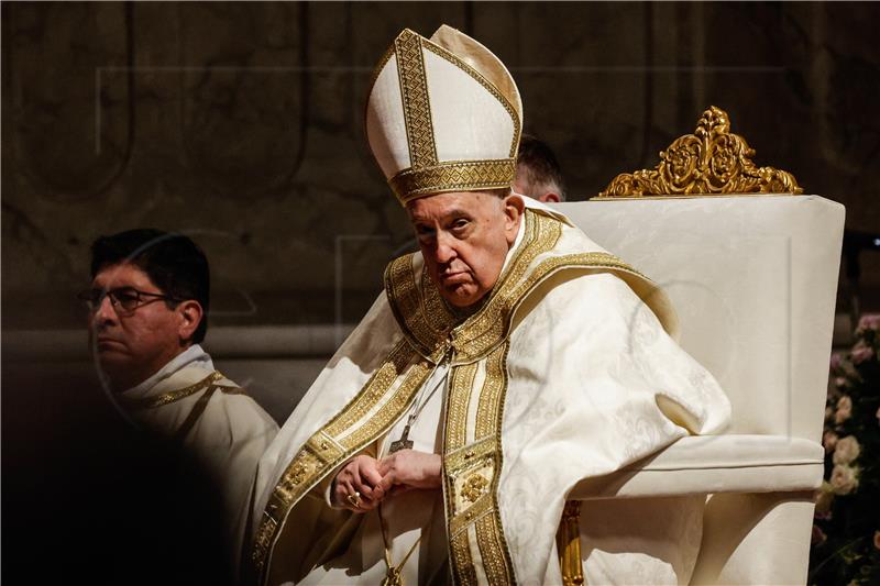 Papa Franjo pozvao na nadu u dobu "ledenih vjetrova rata"' 