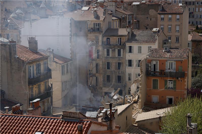 Osmero ljudi vjerojatno poginulo u urušavanju zgrada u Marseilleu