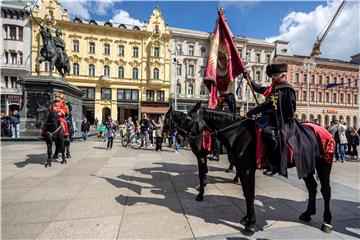 Svečana smjena straže Kravat pukovnije