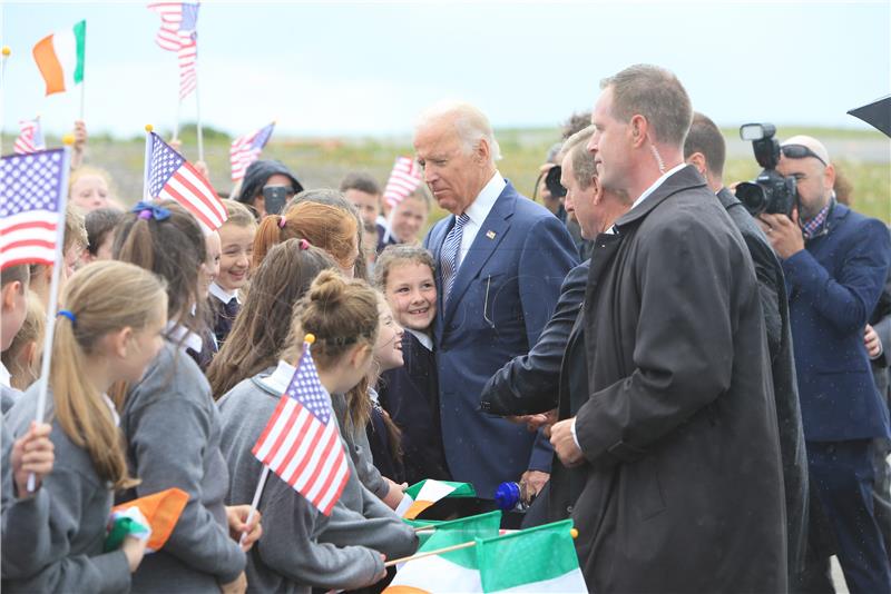 Biden putuje u Irsku na obljetnicu sporazuma na Veliki petak