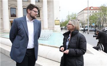 Sandra Benčić i Peđa Grbin sastali se s guvernerom Borisom Vujčićem