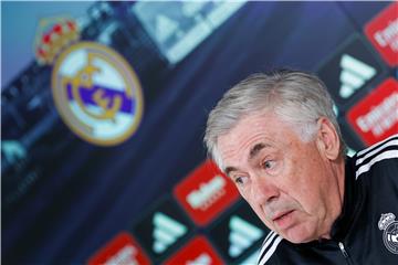 Ancelotti kaže da će voditi Real i dogodine