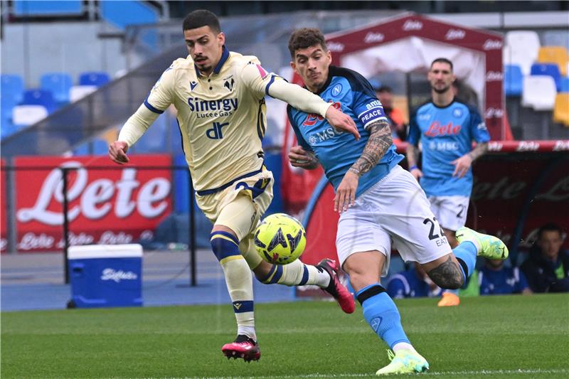 Serie A: Napoli - Verona 0-0, povratak Osimhena