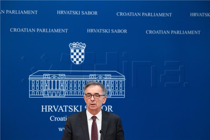 Konferencija za medije Milorada Pupovca