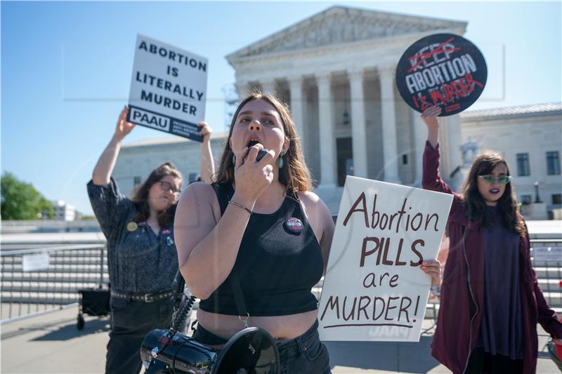 USA GOVERNMENT SUPREME COURT ABORTION