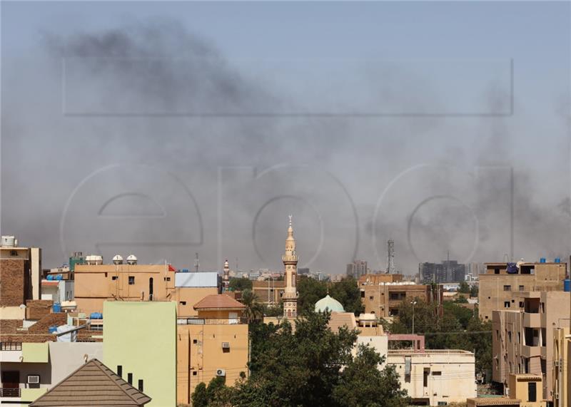 Sudanski general prekida pregovore s paravojskom, UN traži humanitarne koridore