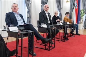 Konferencija za medije "Velika nadoknada cijepljenja"