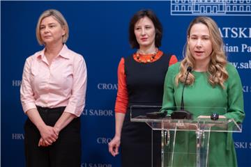 Konferencija za medije oporbenih Klubova zastupnika