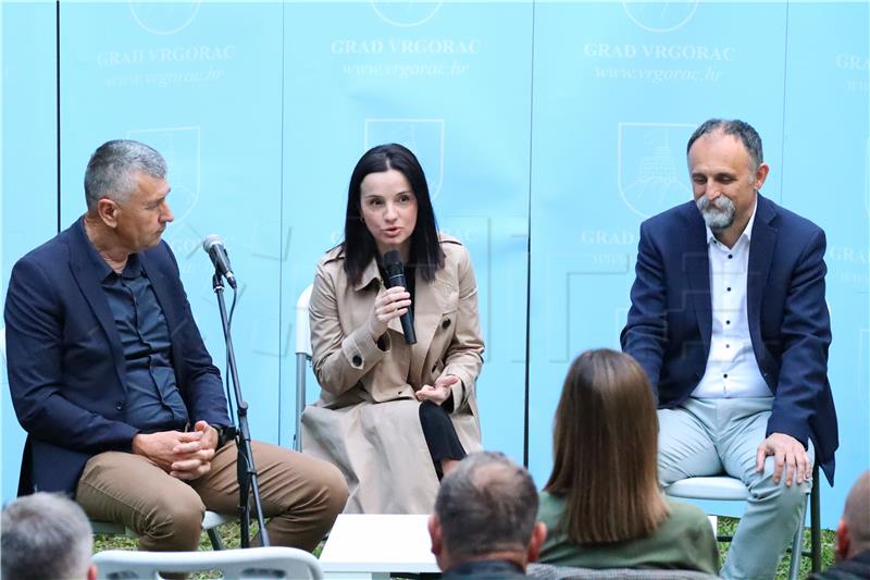 Održana gastro manifestacija Dan vrgoračkih jagoda