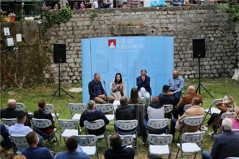 Održana gastro manifestacija Dan vrgoračkih jagoda