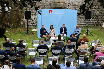 Održana gastro manifestacija Dan vrgoračkih jagoda