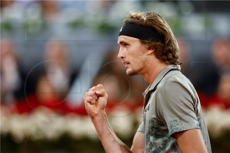 ATP Madrid: Zverev 'preživio' Carballesa