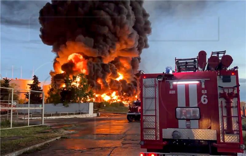 CRIMEA OIL DEPOT FIRE