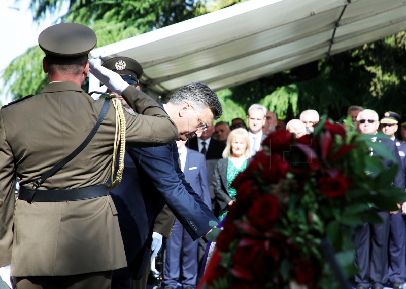 Hrvatska slavi 28. godišnjicu VRO Bljesak