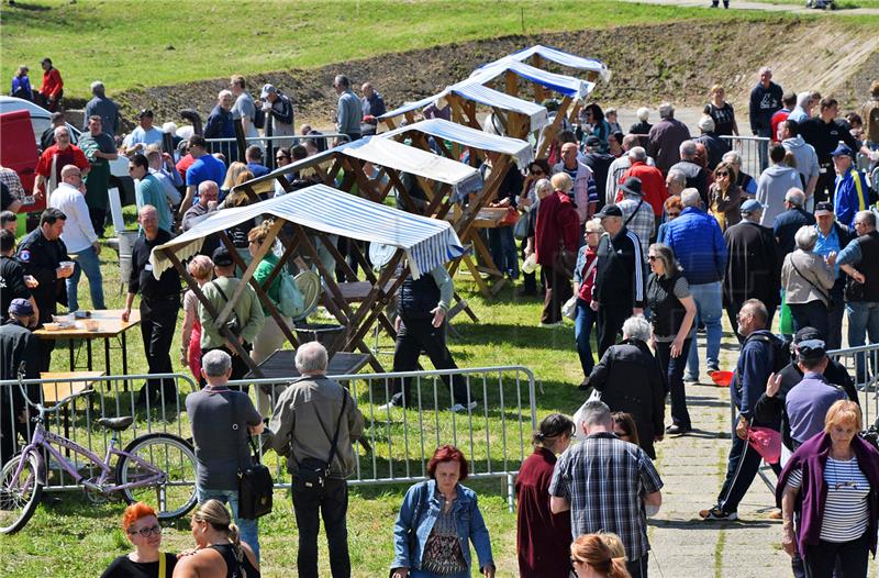 Osijek: Prigodno obilježavanje Međunarodnog praznika rada