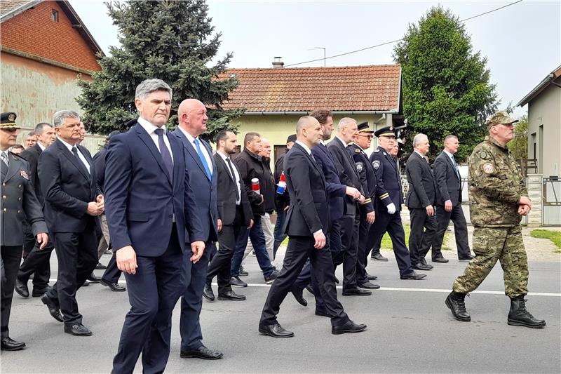 U Borovu se obilježava 32. obljetnica ubojstva 12 vinkovačkih specijalaca