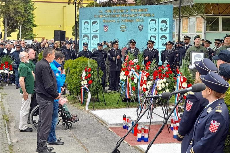 U Borovu se obilježava 32. obljetnica ubojstva 12 vinkovačkih specijalaca