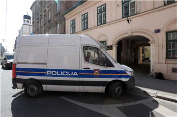 Četvorka iz afere Sortirnica puštena da se brani sa slobode