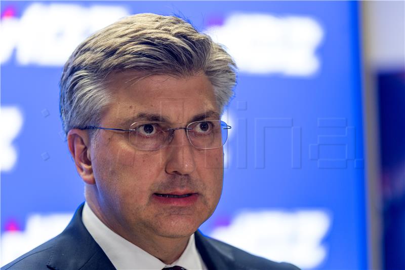 Plenković žalostan zbog velikog gubitka dječjih života u Beogradu