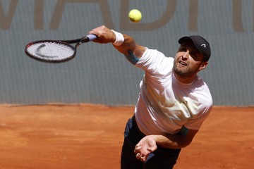 ATP Madrid: Karacev u polufinalu