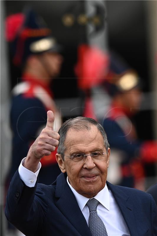 Lavrov: Napad dronovima "neprijateljski čin", odgovorit ćemo "konkretno"