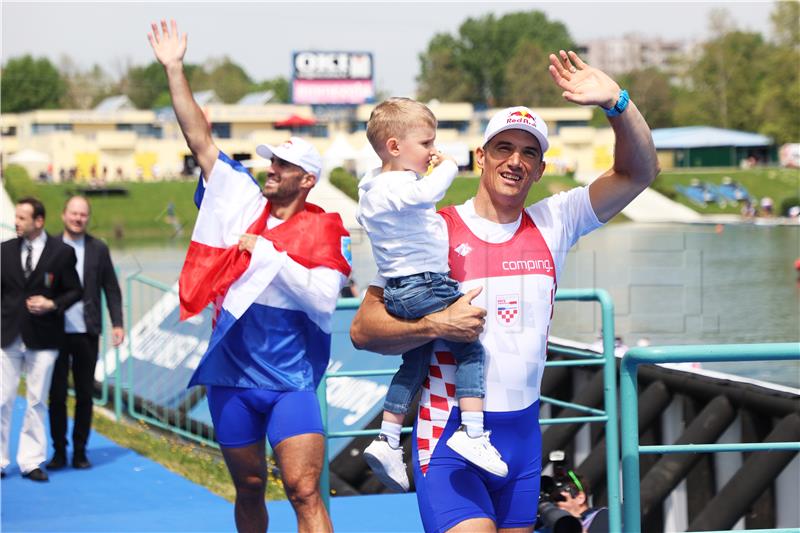 Martin i Valent Sinković osvojili zlatnu medalju na regati veslačkog Svjetskog kupa